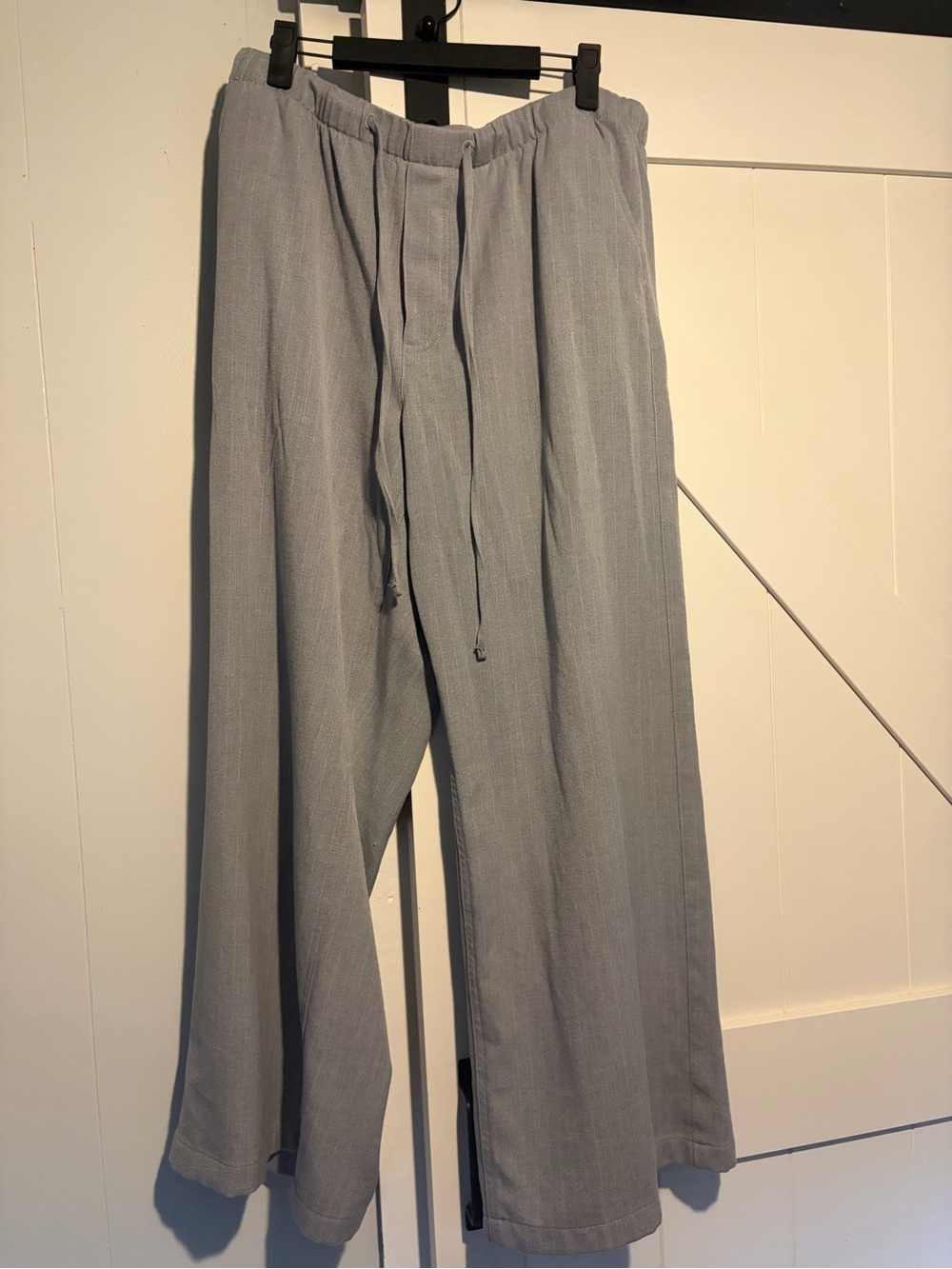 American Eagle Outfitters Light Gray Drawstring Relaxed Men’s Pants